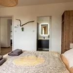 Tatil Evi Vadgesztenyes Vendeghaz Lipót