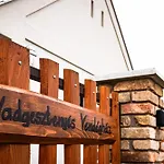Vadgesztenyés Lipót