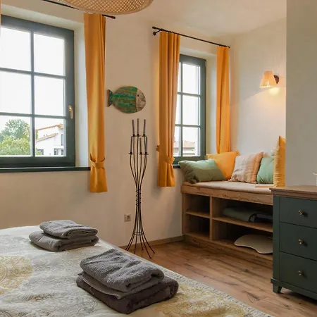 Ferienhaus Vadgesztenyes Vendeghaz Lipót