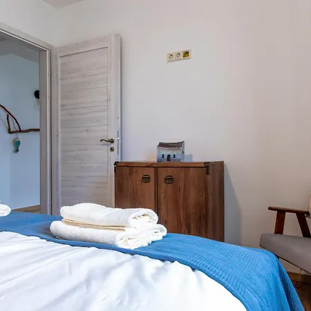 Vadgesztenyés Сasa de vacaciones Lipót