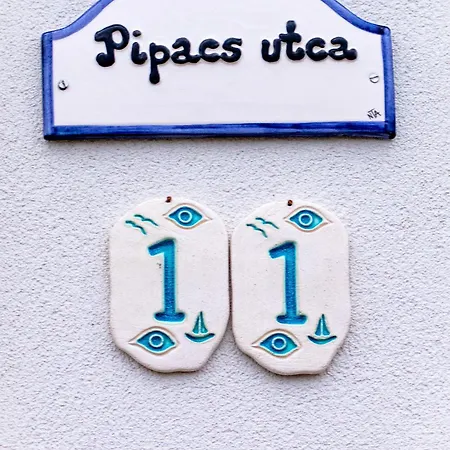 Vadgesztenyes Vendeghaz *