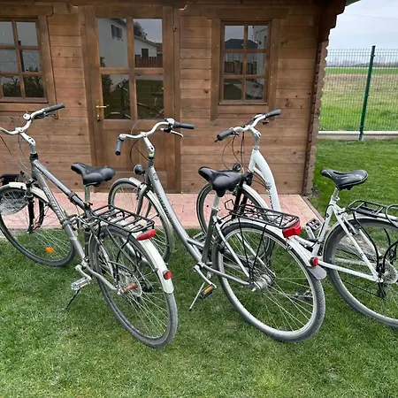 Vadgesztenyes Vendeghaz Holiday home *